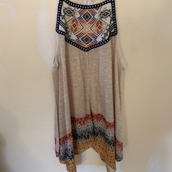 Rewind Tops - Rewind sleeveless blouse